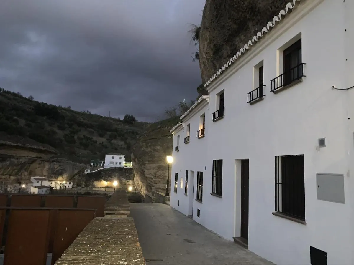 Apartamentos3Cuevas Setenil De Las Bodegas